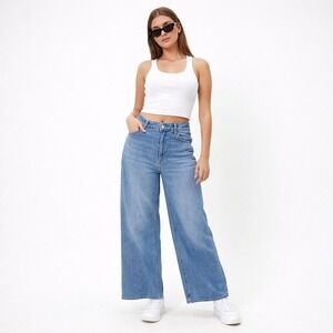 American Eagle Super High-Rise Baggy Wide Leg Women 8 Short Light Wash Jeans